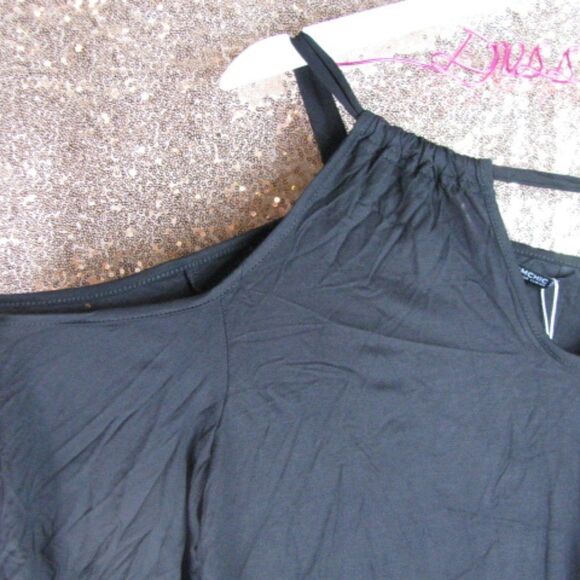 NWT BloomChic black cold shoulder top 10/M - Picture 4 of 8